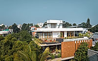 023-house-of-greens-4site-architects-designs-garden-retreat-in-bengaluru.jpg
