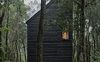 013-calfuco-refuge-by-tomas-de-iruarrizaga.jpg