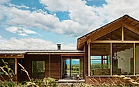 001-hudson-valley-retreat-by-lake-flato-architects.jpg