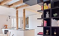 005-apartment-o-a-walkable-bookshelf-recasts-living-across-two-levels.jpg