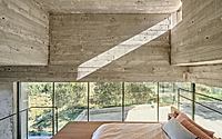 009-oak-house-by-muka-arquitectura.jpg