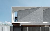 011-17-ong-sa-house-by-poonsook-architects.jpg