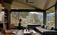 001-howqua-river-lodge-off-grid-warmth-shaped-by-the-alpine-valley-air.jpg