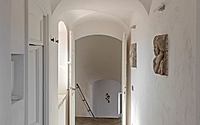 009-casa-a-trastevere-reframes-a-19th-century-flat-for-todays-living.jpg