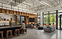 002-steel-house-brings-a-13000-square-foot-park-to-office-life.jpg