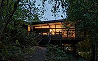 010-alden-mason-house-reviving-a-northwest-midcentury-creekside-retreat.jpg