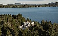 016-beach-house-lake-archambault-residence-light-lake-and-line-in-sun.jpg