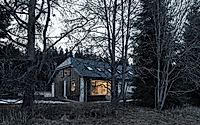 017-borova-lada-cottage-by-studio-plys.jpg