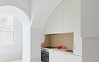 005-barao-sabrosa-apartment-filled-lisbon-retreat-under-historic-arches.jpg