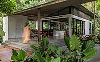 006-casa-cajui-equatorial-house-embracing-forest-breeze-and-light.jpg