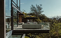 007-casa-enoki-contemporary-cliffside-retreat-tuned-to-dry-tropical-forest.jpg