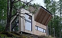 008-the-nest-prefab-off-grid-retreat.jpg