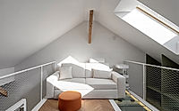 009-in-the-attic-by-boq-architekti.jpg