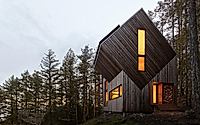 011-the-nest-prefab-off-grid-retreat.jpg