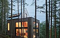 012-the-nest-prefab-off-grid-retreat.jpg