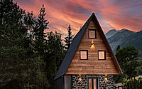 012-tir-longe-nordic-cabin-warmth-above-the-italian-alpine-forest-sky.jpg