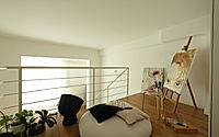 015-mng-milan-loft-like-apartment-mezzanine-retreat-for-creative-living.jpg
