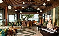 005-laku-beach-club-recasts-a-phuket-villa-as-a-lively-sea-bar-retreat.jpg