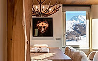 005-torre-dellorologio-alpine-apartment-by-caracter-architettura-dinterni.jpg