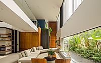 010-yupi-residence-by-raiz-arquitetura.jpg