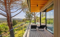 015-maison-se-hillside-house-immersed-in-light-and-provence-views.jpg