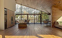 002-chalet-cristallo-reimagines-mountain-living.jpg