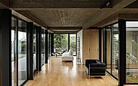 003-casa-cr-a-single-level-retreat-by-so-arquitetura-design.jpg