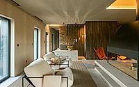 004-terrasense-mountain-charm-retreat-by-drk-architects.jpg