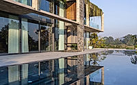 011-dora-villa-by-pak-architects.jpg
