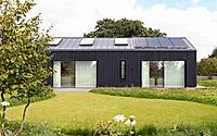 016-hartdene-barns-charred-timber-eco-homes-in-the-english-countryside.jpg