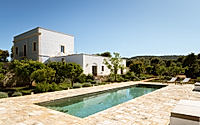 001-masseria-san-lorenzo-brings-light-to-a-19th-century-stone-masseria.jpg