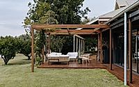 014-house-in-the-vines-by-james-allen-architect.jpg