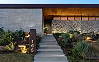 014-plano-house-by-daniel-carvalho-arquiteto.jpg