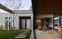 020-plano-house-by-daniel-carvalho-arquiteto.jpg