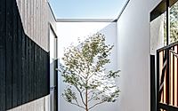 017-cupertino-courtyard-house-uses-courtyards-to-shape-family-daily-life.jpg